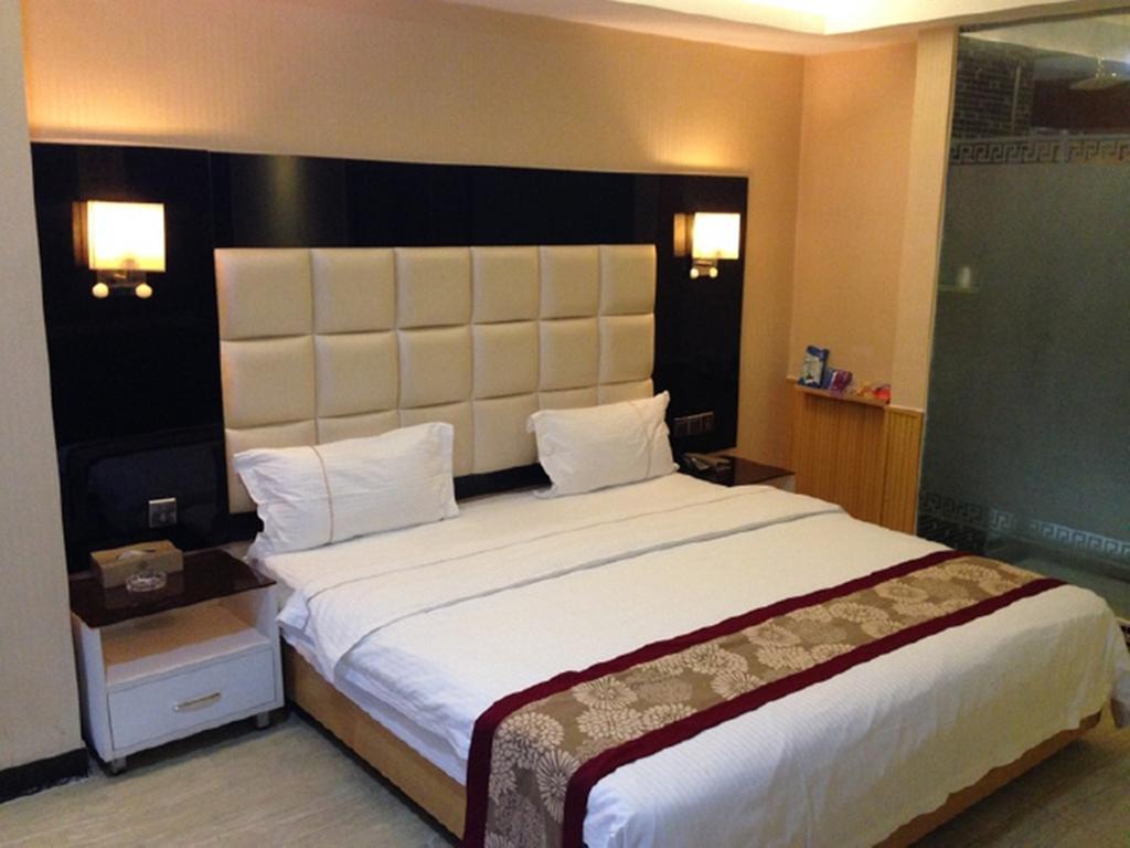 Tianguo Times Hotel فوشان الغرفة الصورة