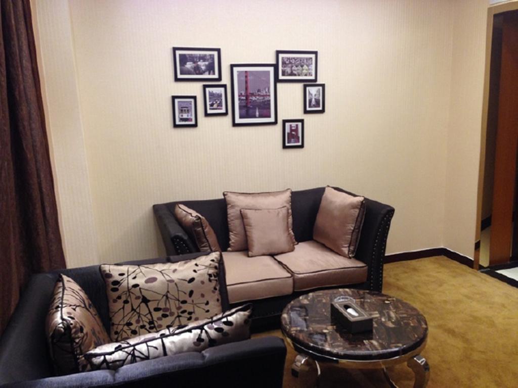 Tianguo Times Hotel فوشان الغرفة الصورة