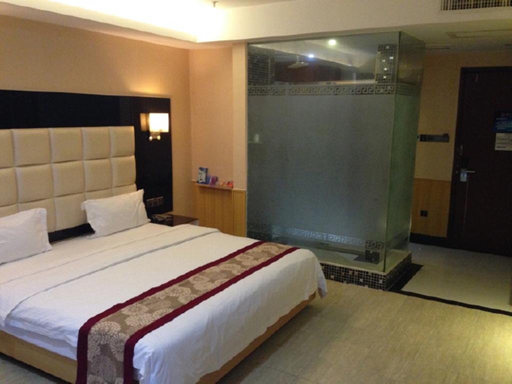 Tianguo Times Hotel فوشان الغرفة الصورة
